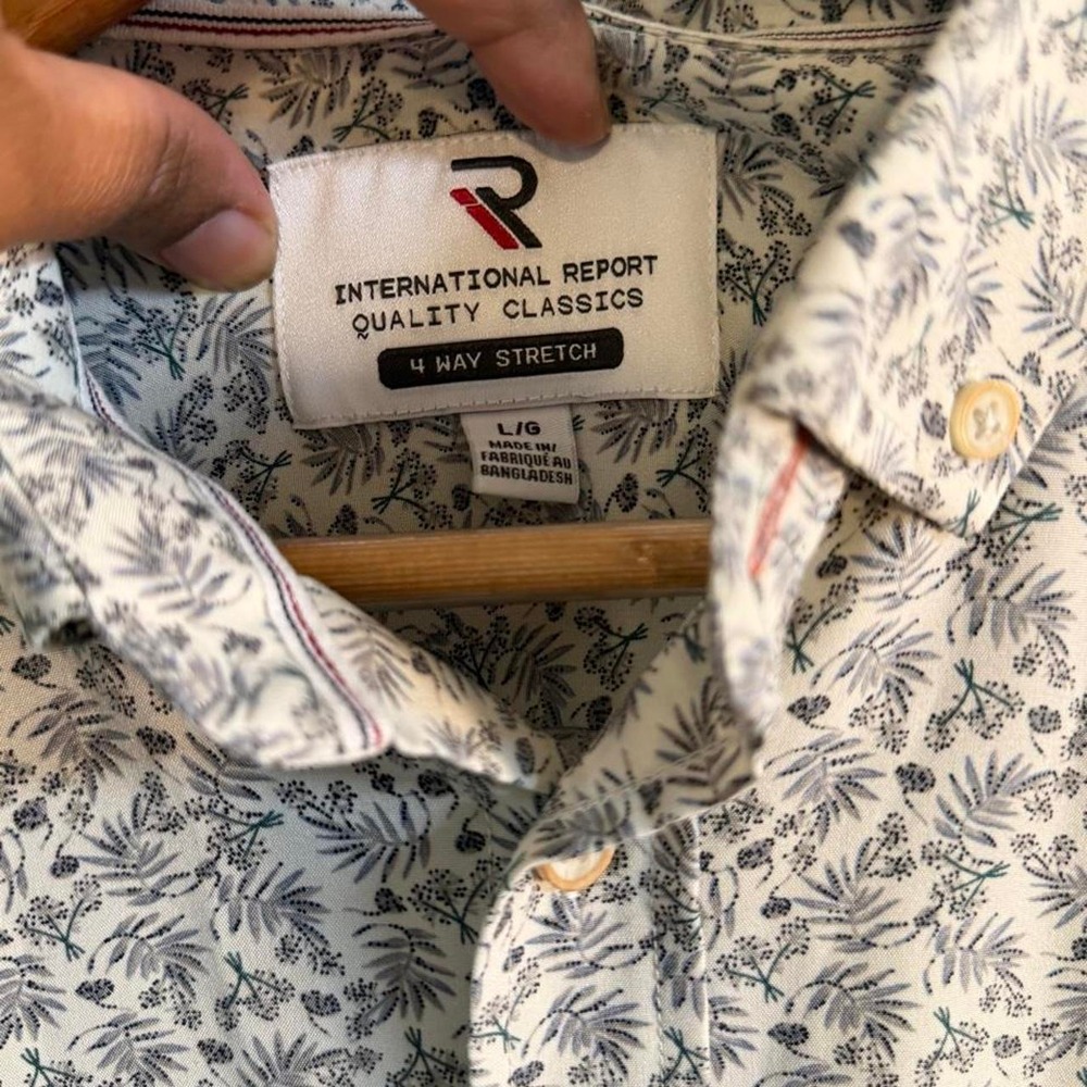 Coastal International Report Floral Button Up Short Sleeve Shirt Gray Size L - Picture 4 of 8